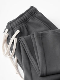 Couture - Gerade geschnittene Sweatpants mit weitem Bein