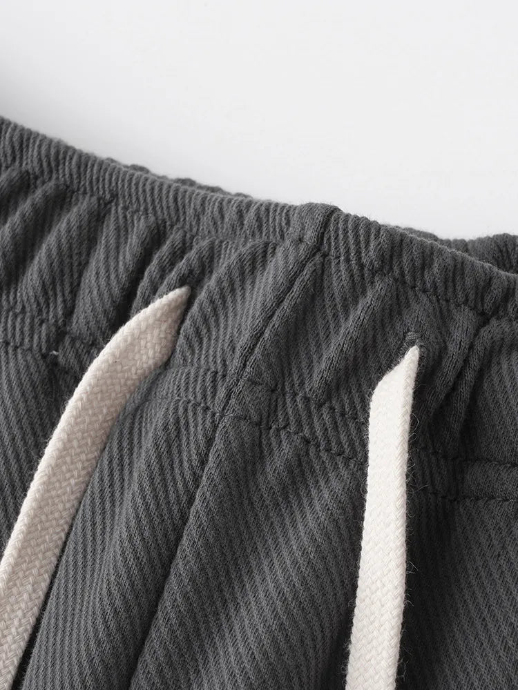 Couture - Gerade geschnittene Sweatpants mit weitem Bein